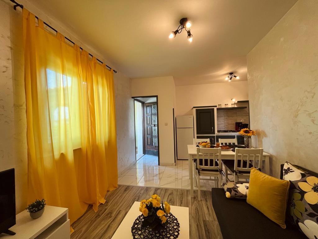 Pomerino Apartmans Bagian luar foto