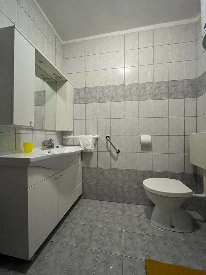 Pomerino Apartmans Bagian luar foto