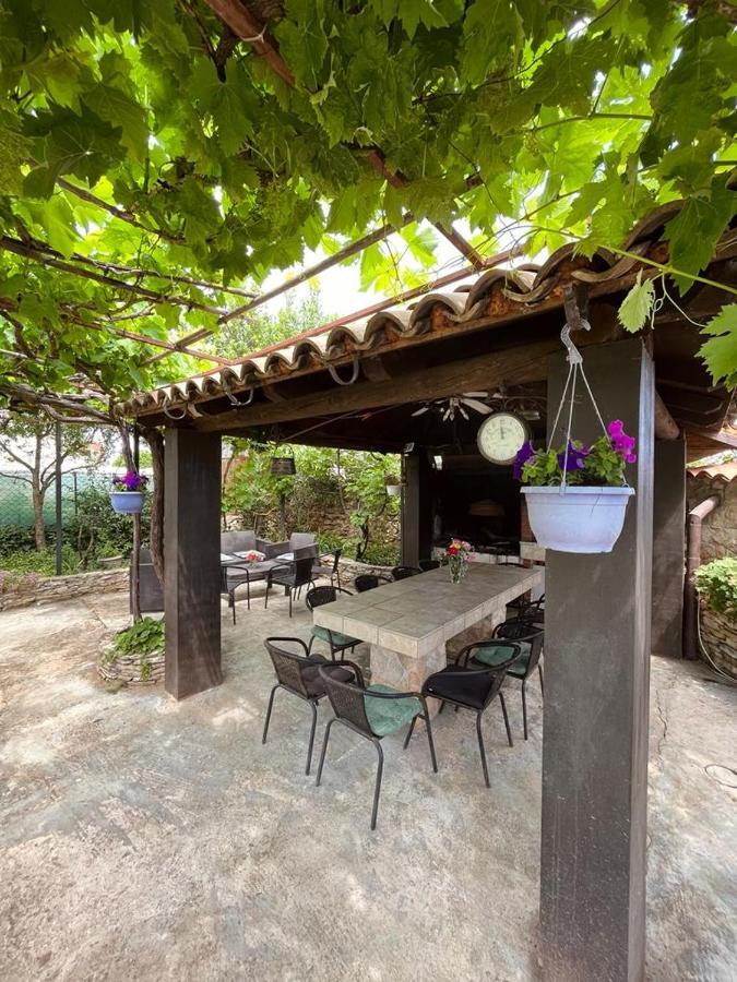 Pomerino Apartmans Bagian luar foto